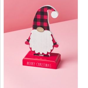Rae dunn red "Merry Christmas" statue sign
